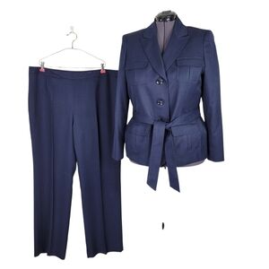 Le Suit Pant Suit 18 Navy Slit Bracelet Cuff Blazer Belt Pleated Wide Leg New